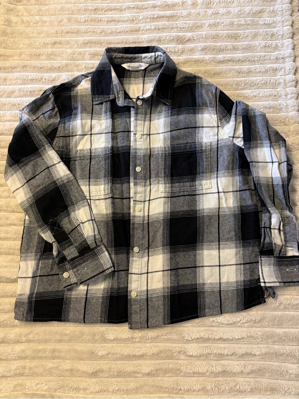 Old Navy Black & White Plaid Button-Down Shirt - Men's Casual